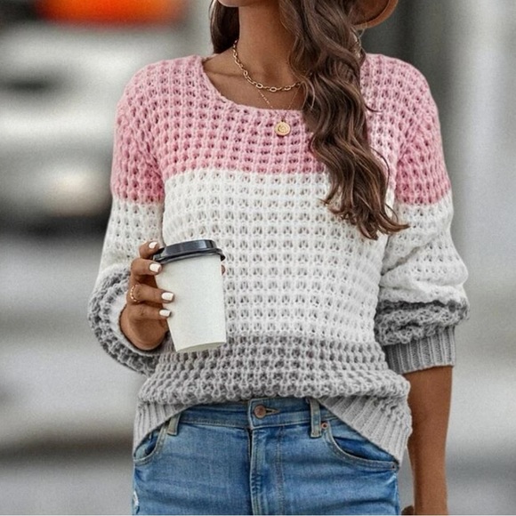 New color block knit sweater - Picture 3 of 6